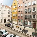 Apartments Old Town Zlotnikow By Renters