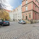 Apartments Old Town Ogarna 107 By Noclegi Renters