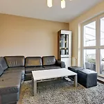 Hallera 165 By Downtown Apartments