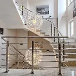3 City Hostel