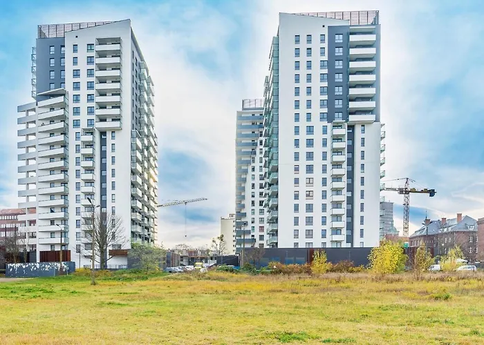 Grand Apartments - Apartment On The 17Th Floor With Panorama