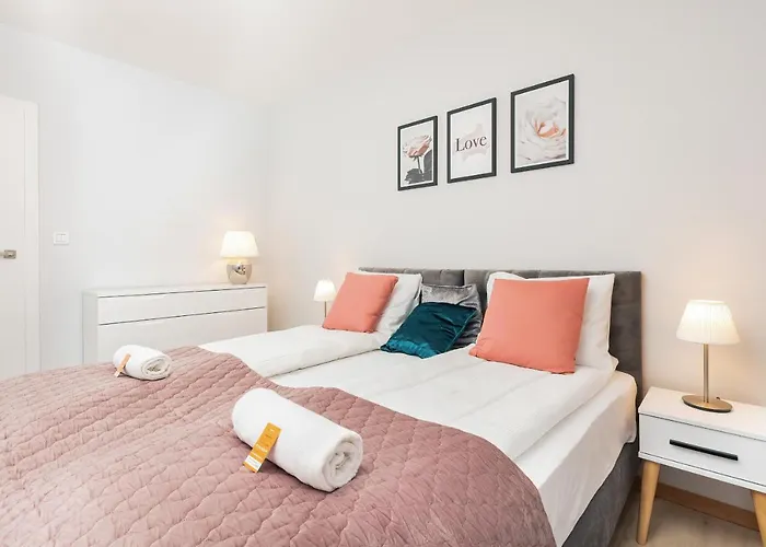 Apartments Gdansk City Center By Renters