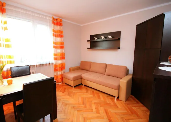 Rent A Flat Apartments - Dabrowszczakow St.