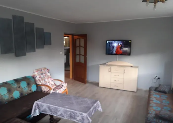 Walecznych 11