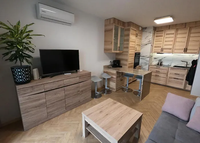 Komfortowy Apartament 2 Pokojowy Blisko Morza