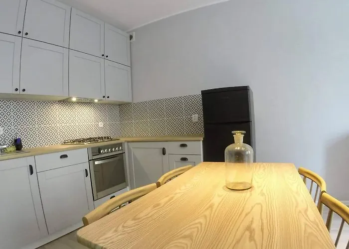Meadow Apartment