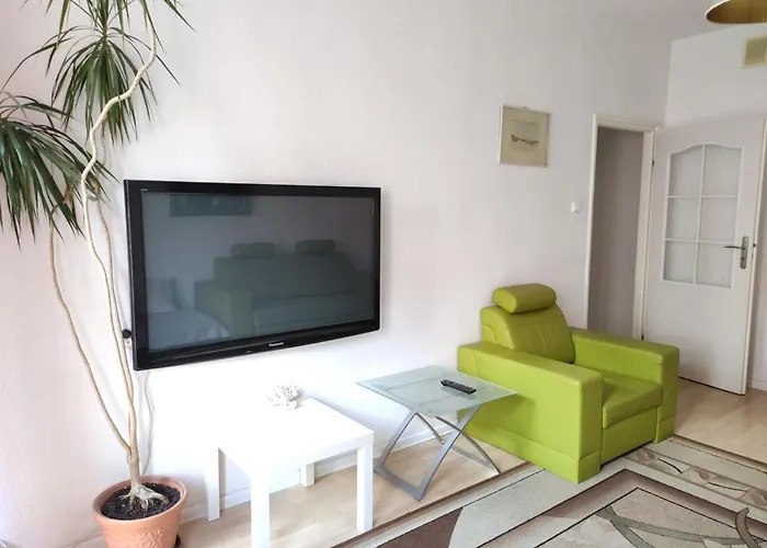 Grand Tourist Apartament Falcon