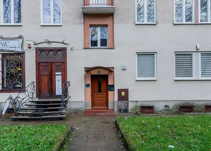 Lux Apartment In White