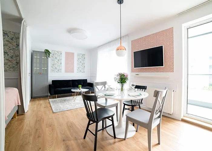 Heaven Apartment In The Old Town With Private Parking