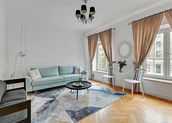 Dlugi Targ Street, Main Old Town & Riverside By Downtown Apartments