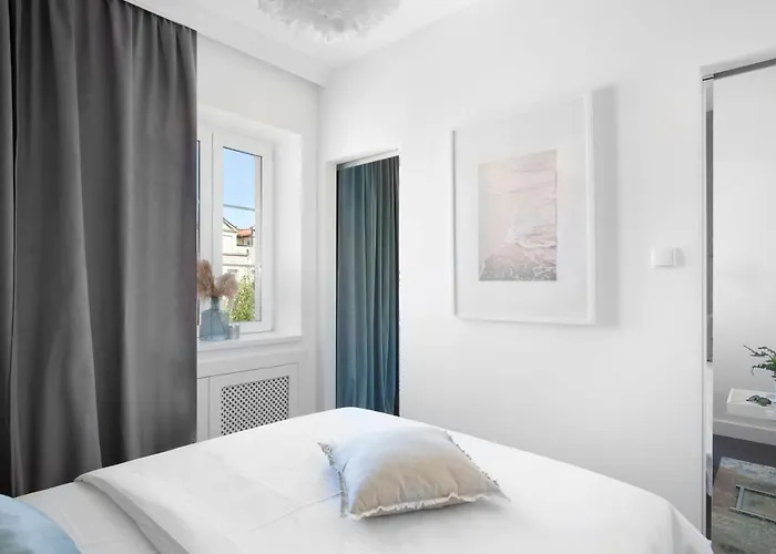 Elite Apartments Old Town Deluxe