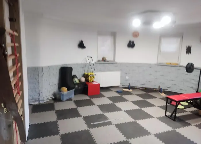 Korzeniowskiego 25