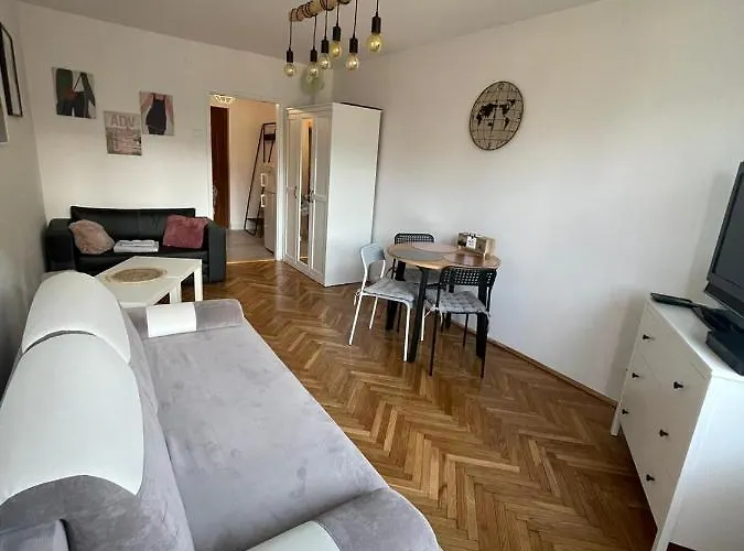 Carmen Apartments4U - Pomorska 82