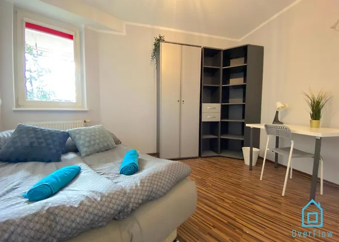 Umbrella Room