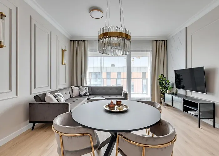 Grand Apartments - Brabank Apartments