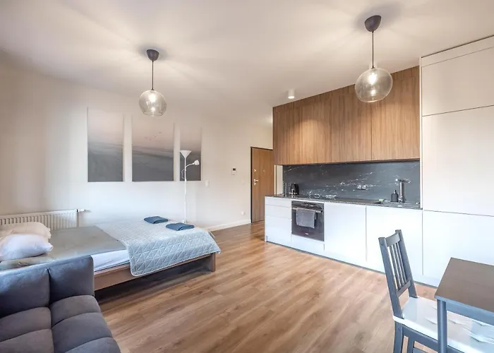 Apartament Z Balkonem Blisko Starego Miasta