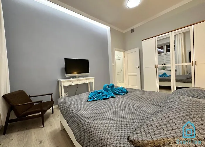 Anchor Apartment