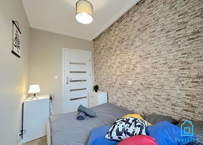 Plaza Room