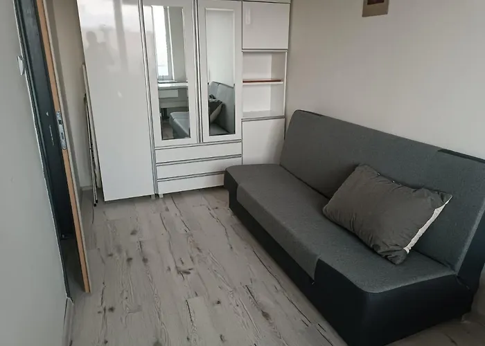Mela House