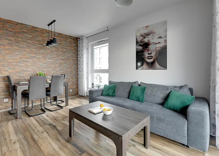 Bastion View Triapart