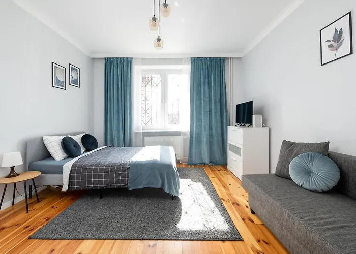 Radunia Apartment Z Parkingiem Przy Dworcu