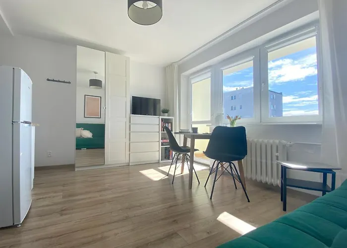 Cozy Apartment Next To The University And Olivia Business Center