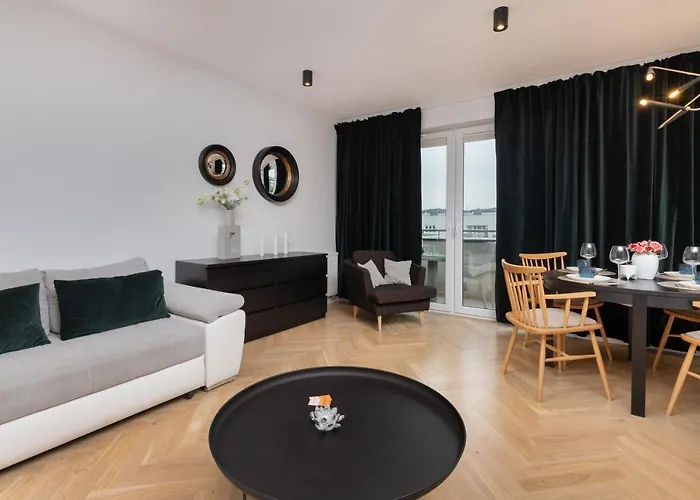 Superior Apartment With Balcony & Parking Gdansk By Noclegi Renters Prestige