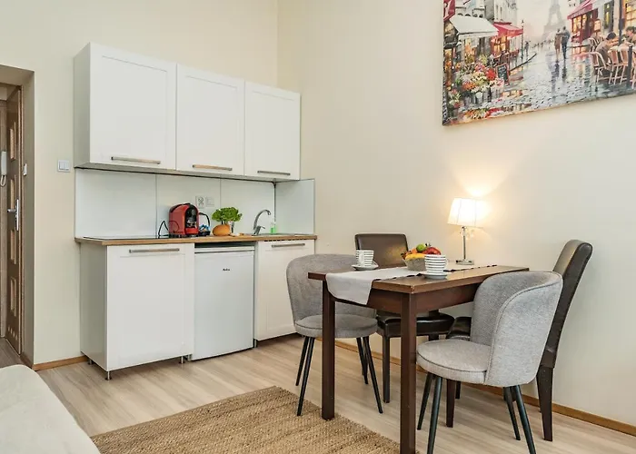 Apartamenty Przytulne Starowka Old Town Ogarna