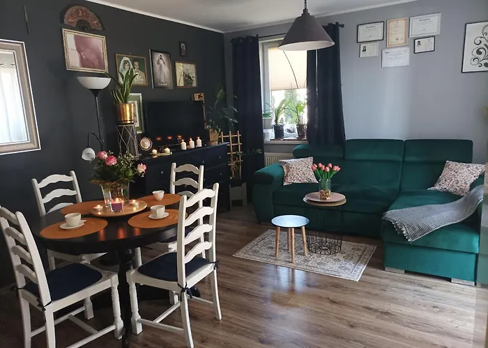 Atrakcyjny Apartament Z Duzym Ogrodem