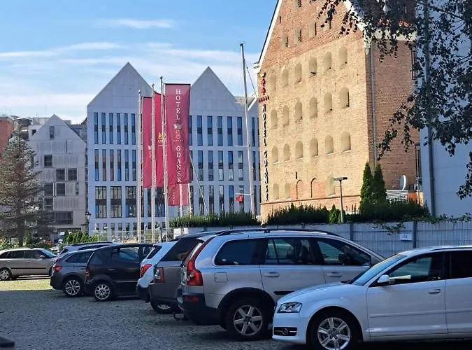 Golden Apartments Swietej Barbary