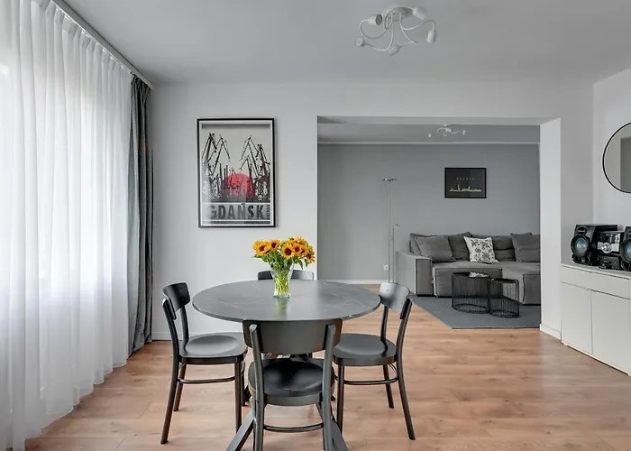 Staywin Old Town Apartments I