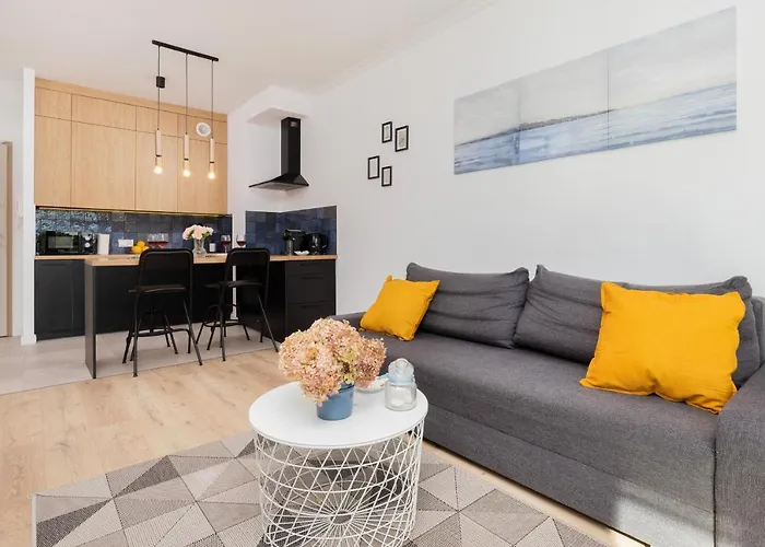 Modern Apartment With Balcony By Noclegi Renters