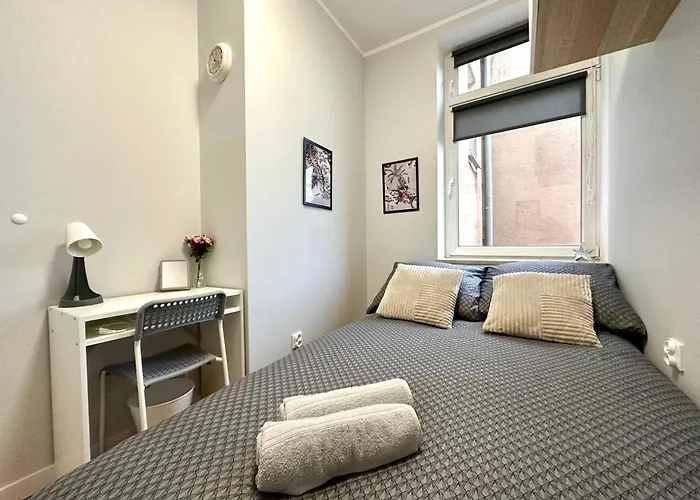 Mmrent Tiger Room