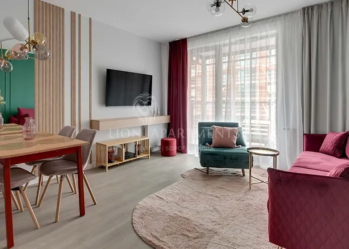 Scala 60D City Center Apartments With Parking By Lion Apartments