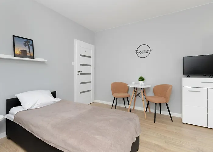 Apartment In Gdansk With 3 Bedrooms, Furnished Balcony And 2 Desks By Rent Like Home