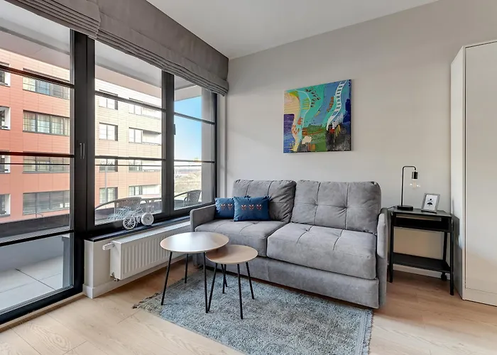 Doki Living & Foodhall By Downtown Apartments