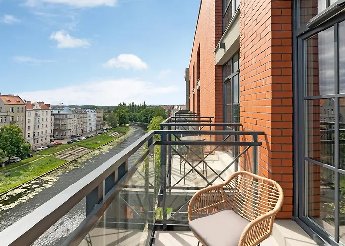 Dwie Motlawy Riverside & Parking By Downtown Apartments