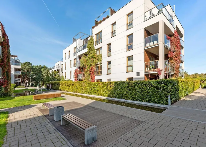 Dom & House - Apartamenty Nadmorski Dwor