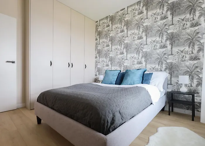 Glow Apartments, Apartamenty Stocznia Cesarska & Montownia