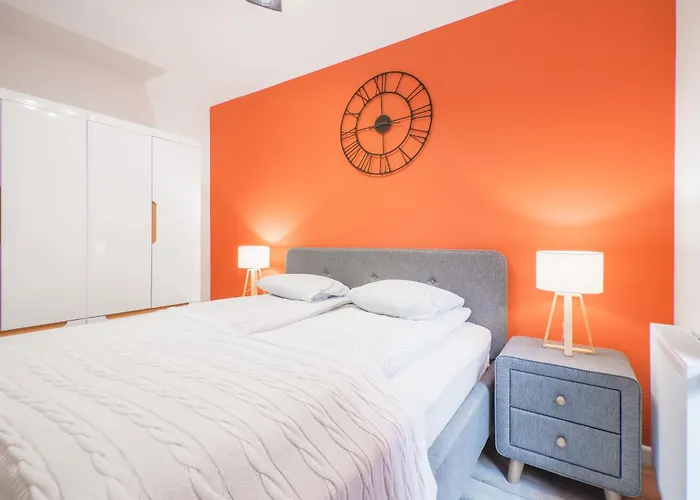 Citystay Waterlane Island Apartment