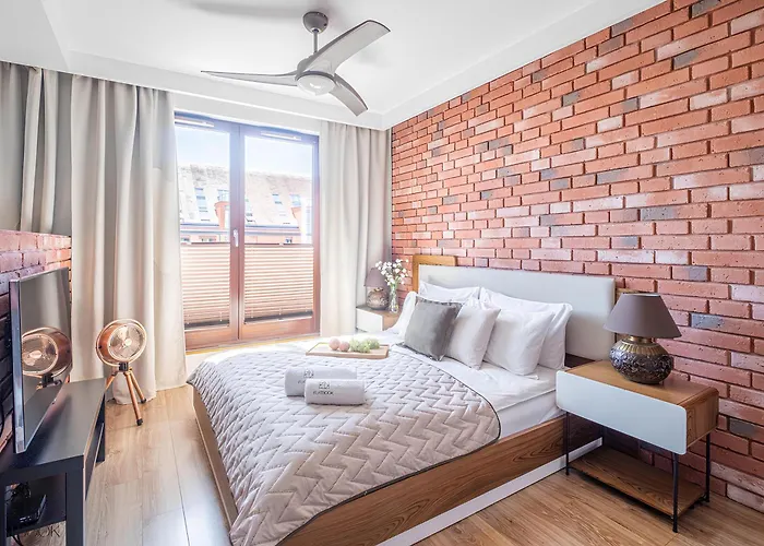 Flatbook - City Center Spa Apartments Motlawa