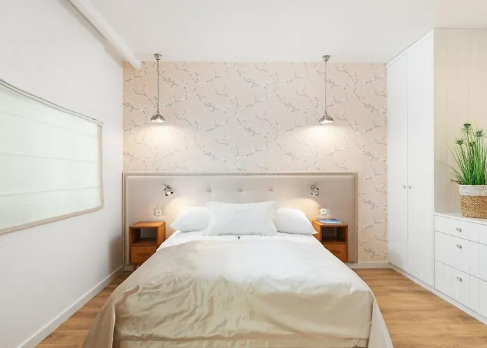 Rent Like Home X Deo Plaza - Old Town