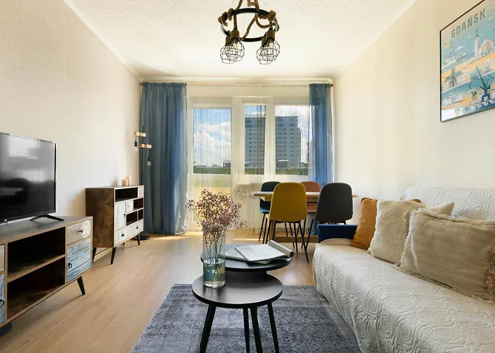 Elite Apartments By The Beach II