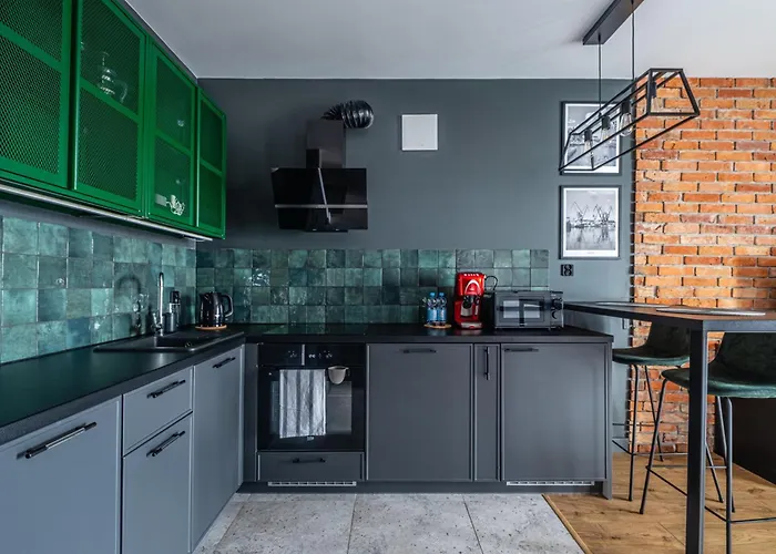 Lily Apart - Studio Close To City Centre And Airport