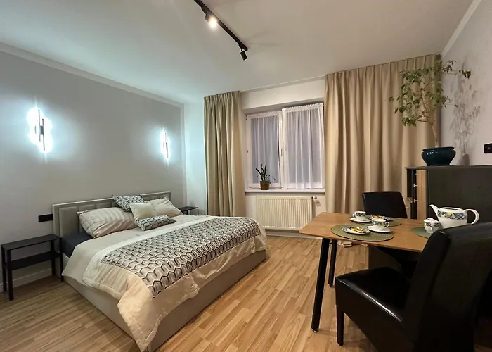 Mmrent Grey Room