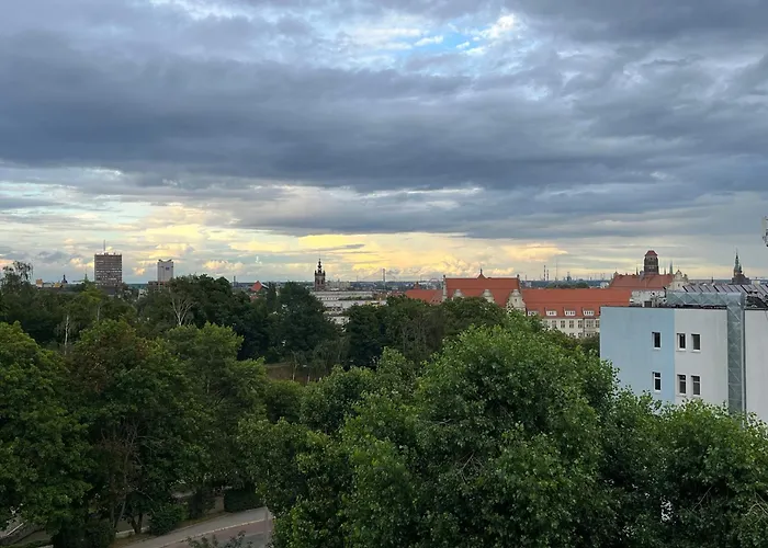 Kawalerka Blisko Srodmiescia