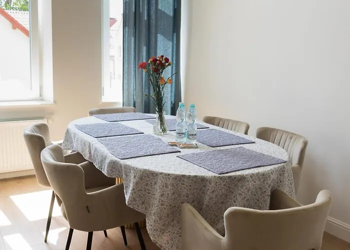 Sea-Park Family Apartment