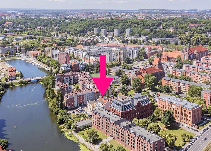 Hello Apartments Amazing River View 4 Bedrooms & Balcony