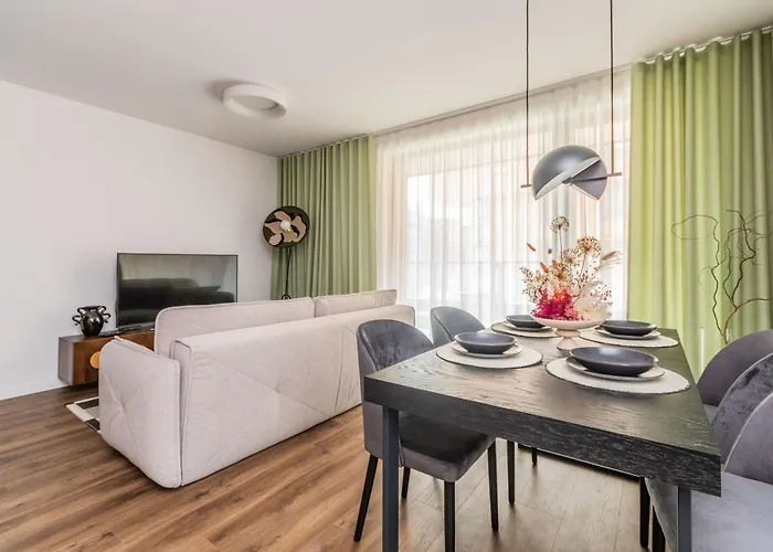 Scala Superior By Grand Apartments