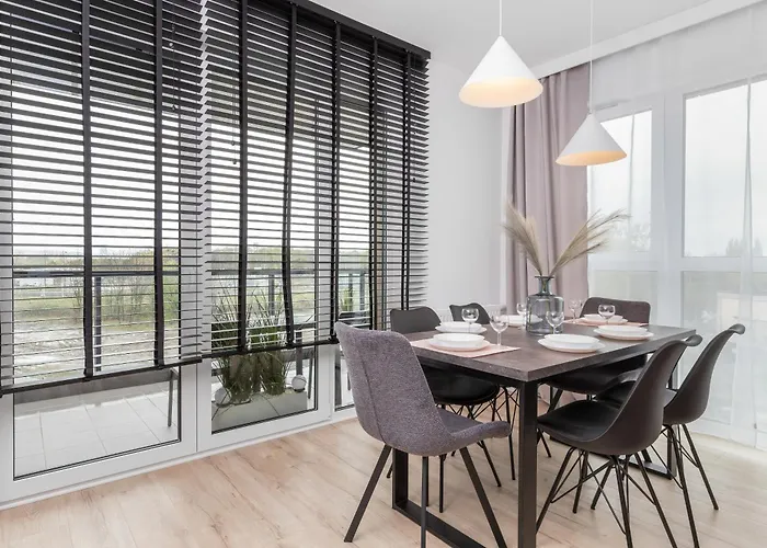 Bright & Modern Apartment With Parking Near Arena Gdansk By Noclegi Renters